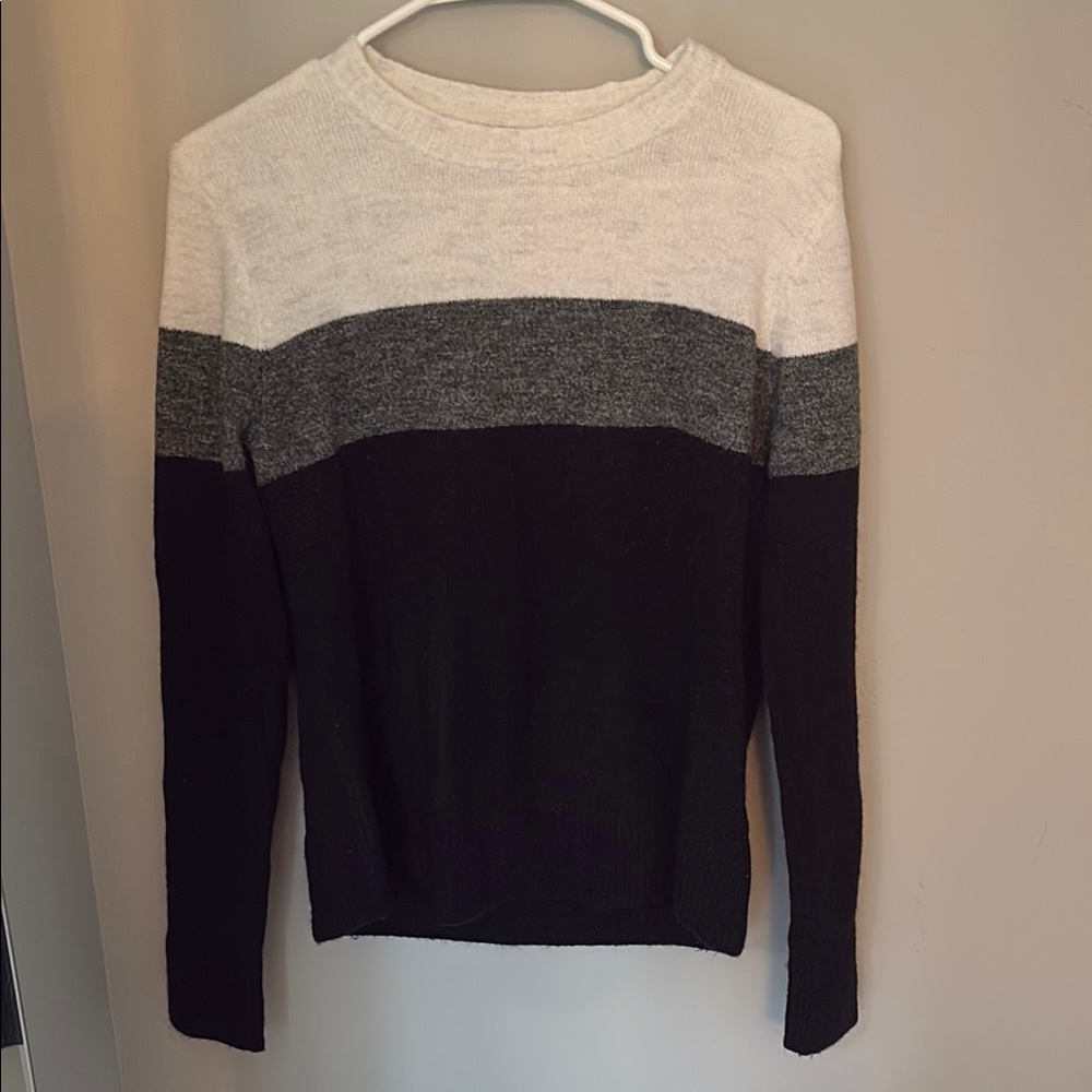 Like New Old Navy Striped Sweater - S